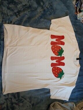 Women’s White Strawberry Graphic Tee